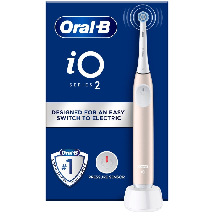 Oral B Eltandborste iO2 Series Calm Pink i gruppen SKØNHED & HELSE / Oral pleje / Elektriske tandbørster hos TP E-commerce Nordic AB (D16507)