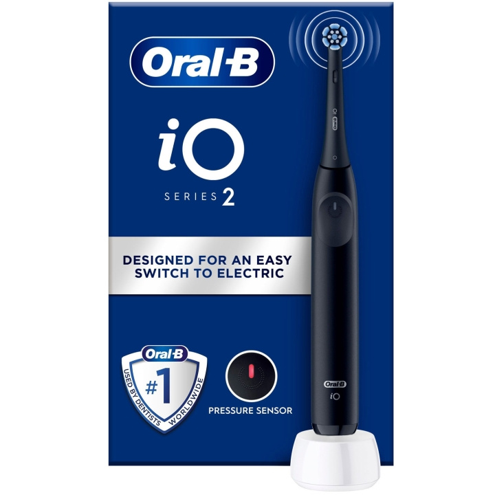 Oral B Eltandborste iO2 Series Night Black i gruppen SKØNHED & HELSE / Oral pleje / Elektriske tandbørster hos TP E-commerce Nordic AB (D16508)