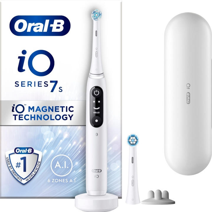 Oral B Eltandborste iO7 White i gruppen SKØNHED & HELSE / Oral pleje / Elektriske tandbørster hos TP E-commerce Nordic AB (D16537)