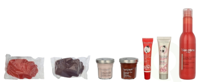 Blancreme Strawberry & Pomegranate Set 460 ml Shower Gel 200ml/Body Cream 40ml/Body Scrub 40ml/2x Soap Madeleine 70gr/Handcream 30ml/Lipbalm 10ml i gruppen SKØNHED & HELSE / Gaveæske / Gaveæske til hende hos TP E-commerce Nordic AB (D16681)