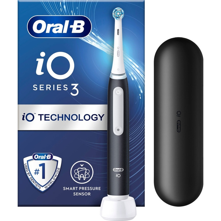 Oral B Eltandborste iO3 Black + TC i gruppen SKØNHED & HELSE / Oral pleje / Elektriske tandbørster hos TP E-commerce Nordic AB (D18192)