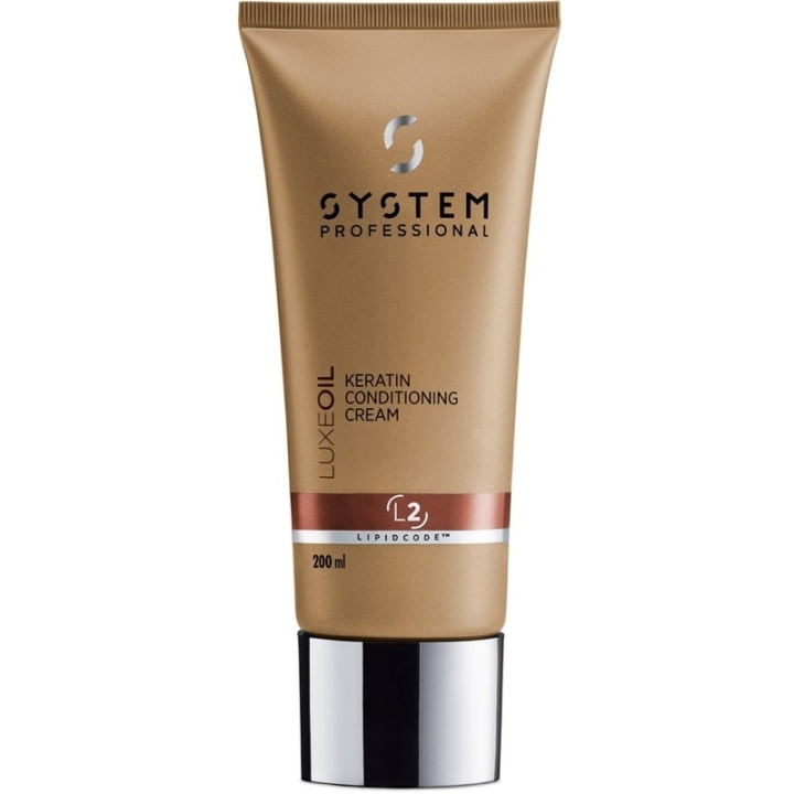 System Professional LuxeOil Keratin Conditioning Cream 200ml i gruppen SKØNHED & HELSE / Hår og styling / Hårpleje / Balsam hos TP E-commerce Nordic AB (D18290)