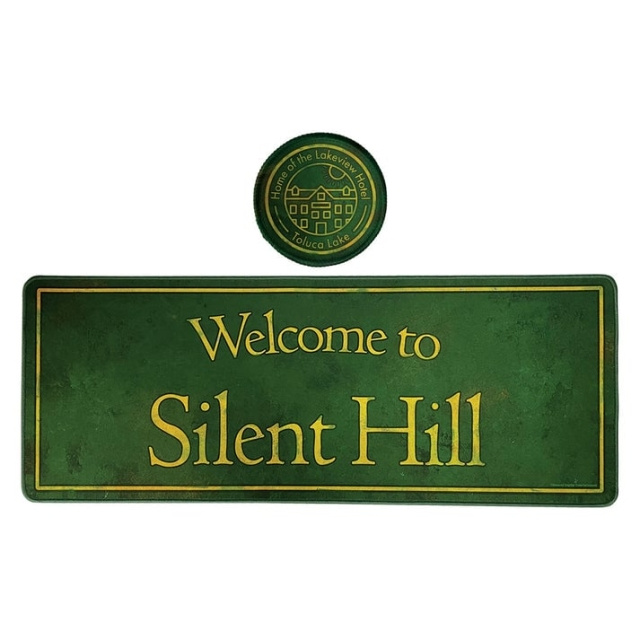 Fanatik Silent Hill XL-sæt med skrivebordsunderlag og bordskåner i gruppen SPORT, FRITID & HOBBY / Sjove gadgets / Samlergenstande hos TP E-commerce Nordic AB (D20372)
