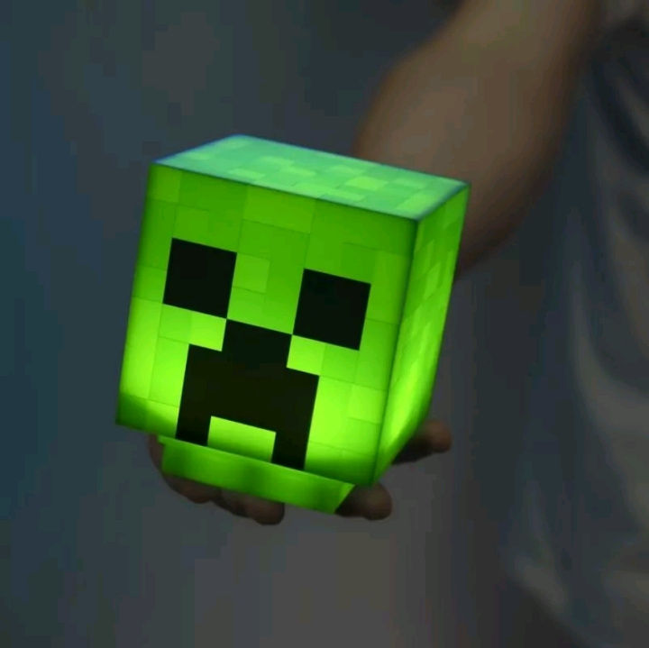 Paladone Minecraft Creeper-lys BDP (PP6595MCF) i gruppen LEGETØJ, BØRN & BABY / Børneværelse / Belysning til børn / Bordlamper hos TP E-commerce Nordic AB (D20670)