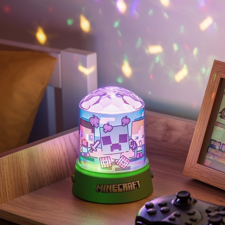 Paladone Projektionslys til Minecraft-fest i gruppen LEGETØJ, BØRN & BABY / Børneværelse / Belysning til børn / Bordlamper hos TP E-commerce Nordic AB (D20762)