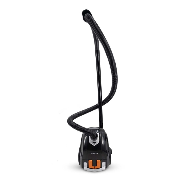 Nedis Støvsuger med pose | Med Pose | 700 W | Støvkapacitet: 2.0 l | Combi Børste | Aaktionsradius: 7.50 m | Hepa 12 | Orange / Sort i gruppen HJEM, HUS & HAVE / Rengøringsmidler / Støvsugere og tilbehør / Gulv støvsuger hos TP E-commerce Nordic AB (D20945)