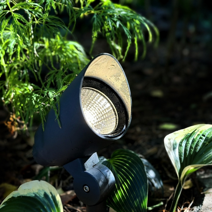 LightsOn Cosmo Markspot 10W 1000lm Grå i gruppen HJEM, HUS & HAVE / Elektricitet & Belysning / Udendørs belysning hos TP E-commerce Nordic AB (D21652)