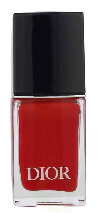 Dior Vernis Nail Lacquer 10 ml #999 Rouge i gruppen SKØNHED & HELSE / Manicure / pedicure / Neglelak hos TP E-commerce Nordic AB (D21764)