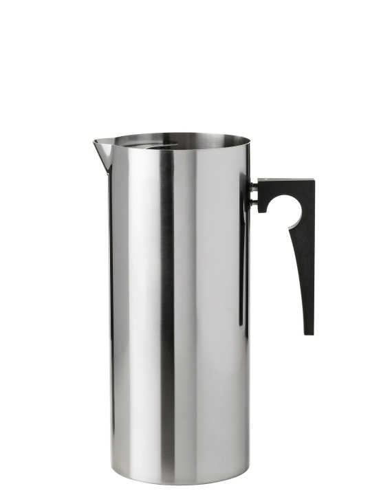 Stelton Arne Jacobsen Cylinda Serving Jug 2 L (Steel) i gruppen HJEM, HUS & HAVE / Køkkenredskaber / Øvrige køkkenredskaber hos TP E-commerce Nordic AB (D22506)