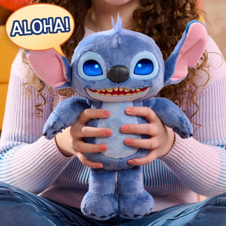 Disney Stitch - Movie Many Moods Feature Plush 27cm (302-11583) i gruppen LEGETØJ, BØRN & BABY / Babyleg (0-3 år) / Tøjdyr hos TP E-commerce Nordic AB (D24413)