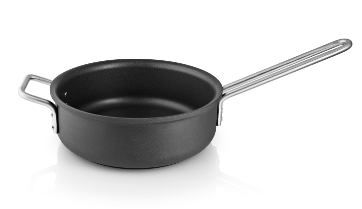 Eva Solo Professionel sauterpande Ø24cm (204825) i gruppen HJEM, HUS & HAVE / Køkkenredskaber / Stegepander hos TP E-commerce Nordic AB (D24452)