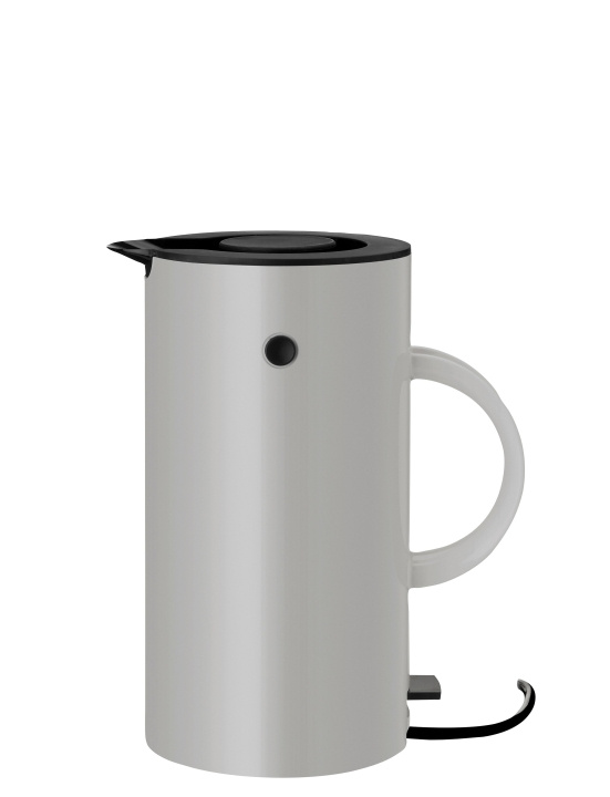 Stelton EM77 El-kedel 1,5 L (lysegrå) i gruppen HJEM, HUS & HAVE / Husholdningsapparater / Vand & Juice / Elkedel hos TP E-commerce Nordic AB (D24602)