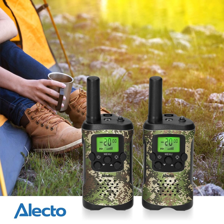 Alecto Sæt med 2 walkie talkies med en rækkevidde på op til 7 kilometer Camouflage i gruppen SPORT, FRITID & HOBBY / Friluftsliv / Walkie talkie hos TP E-commerce Nordic AB (D25015)