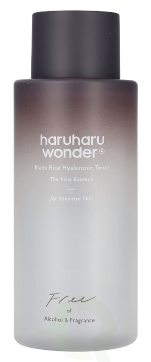 Haruharu Wonder Black Rice Hyaluronic Toner 150 ml For Sensitive Skin i gruppen SKØNHED & HELSE / Hudpleje / Ansigt / Ansigtsvand & Facemist hos TP E-commerce Nordic AB (D25500)