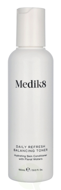 Medik8 Daily Refresh Balancing Toner 150 ml i gruppen SKØNHED & HELSE / Hudpleje / Ansigt / Ansigtsvand & Facemist hos TP E-commerce Nordic AB (D28249)