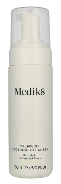 Medik8 Calmwise Soothing Cleanser 150 ml i gruppen SKØNHED & HELSE / Hudpleje / Ansigt / Rengøring hos TP E-commerce Nordic AB (D28261)