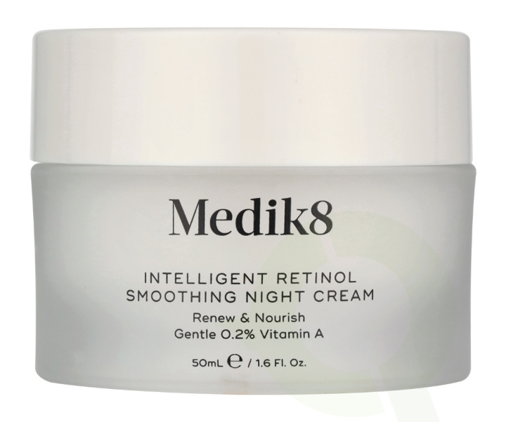 Medik8 Intelligent Retinol Smoothing Night Cream 50 ml i gruppen SKØNHED & HELSE / Hudpleje / Ansigt / Natcreme hos TP E-commerce Nordic AB (D28319)