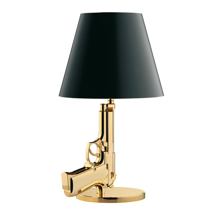 MikaMax Lampe med gylden pistol i gruppen SPORT, FRITID & HOBBY / Sjove gadgets / Sjove gadgets hos TP E-commerce Nordic AB (D28440)