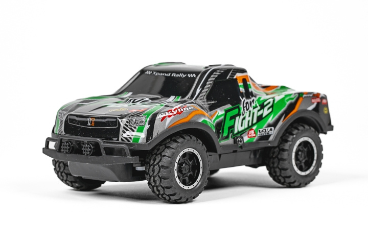 TEC-TOY Fight-2 R/C 1:24 2,4GHz m/lys, grøn (471276) i gruppen LEGETØJ, BØRN & BABY / Radiostyrede / Radiostyrede biler hos TP E-commerce Nordic AB (D29978)