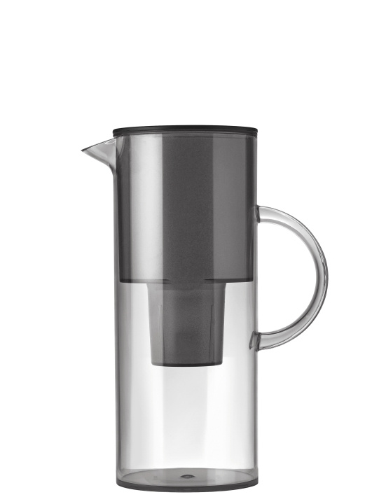 Stelton EM77 Vandfilterkande - 2 L (Røg) i gruppen HJEM, HUS & HAVE / Køkkenredskaber / Øvrige køkkenredskaber hos TP E-commerce Nordic AB (D30414)
