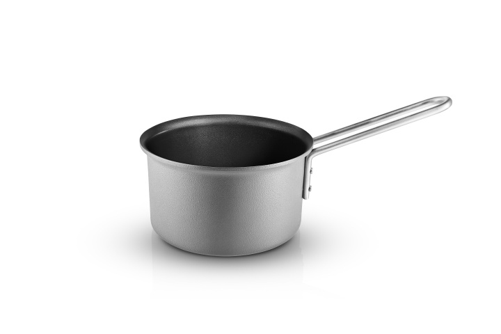 Eva Trio Grey Line kasserolle - Grå - 1,8 L - 16 cm i gruppen HJEM, HUS & HAVE / Køkkenredskaber / Gryder og kasseroller hos TP E-commerce Nordic AB (D31073)