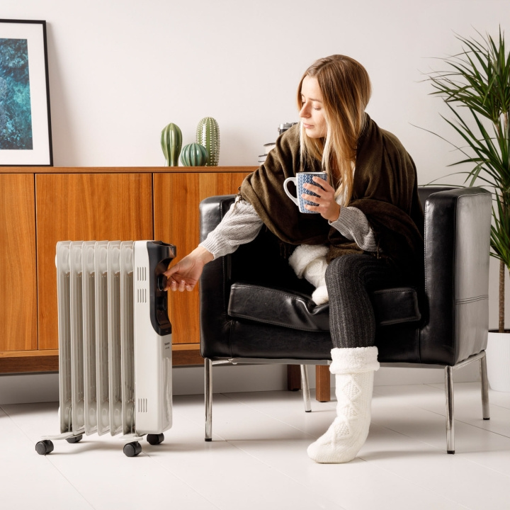 Taurus Olieradiator New Dakar 2000 i gruppen HJEM, HUS & HAVE / Ventilator & Klima apparater / Radiatorer hos TP E-commerce Nordic AB (D31914)