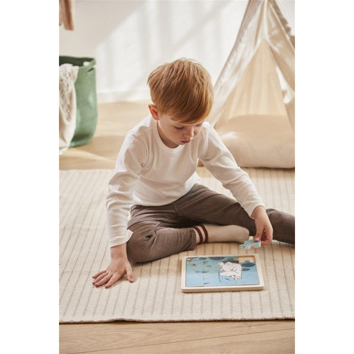 Moomin Puslespil 16 Pcs Wooden Puzzle Fishing i gruppen LEGETØJ, BØRN & BABY / Legetøj / børns puslespil hos TP E-commerce Nordic AB (D31961)
