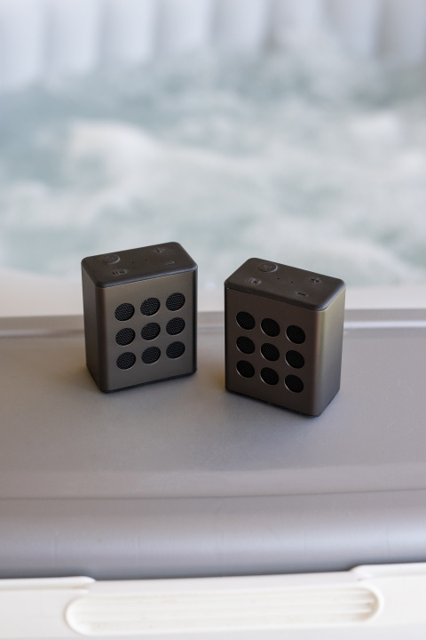 Lenco Bluetooth® stereohøjttalersæt med 8 timers spilletid med tilbehør Grå i gruppen HJEMMEELEKTRONIK / Lyd & billede / Højttalere & tilbehør / Bluetooth-højttalere / Bærbare højttalere hos TP E-commerce Nordic AB (D32153)