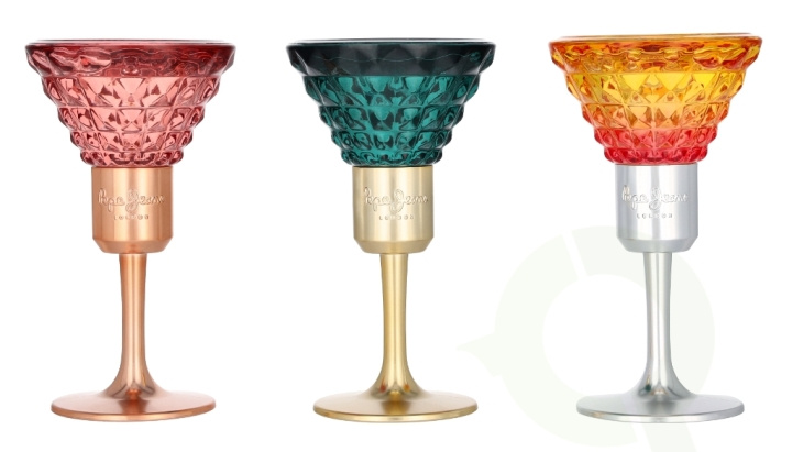 Pepe Jeans Miniature For Her Giftset 45 ml Life Is Now Edt Spray 15ml/Cocktail Edt Spray 15ml/Celebrate For Her Edp Spray 15ml i gruppen SKØNHED & HELSE / Duft & Parfume / Parfume / Parfume til hende hos TP E-commerce Nordic AB (D33720)