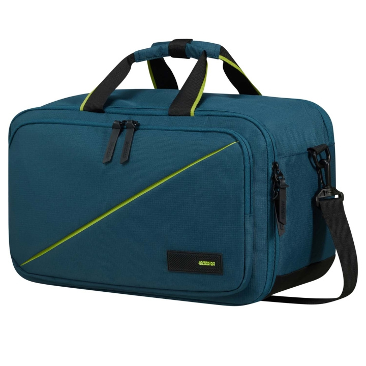 American Tourister Väska Boarding 3-Way Take2Cabin Harbor Blue i gruppen SPORT, FRITID & HOBBY / Rejsetilbehør / Rejsetasker hos TP E-commerce Nordic AB (D34330)