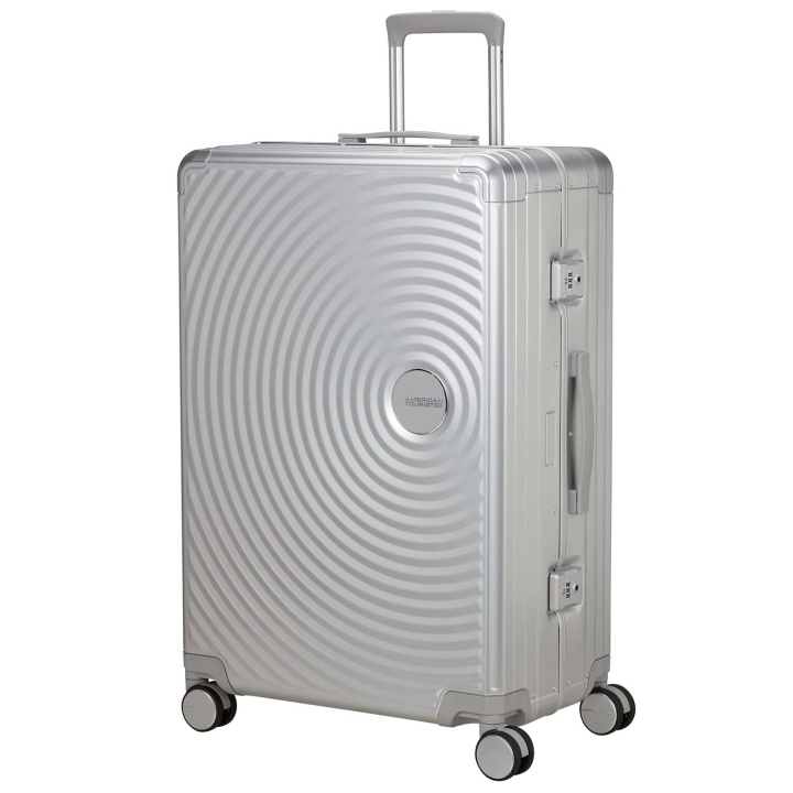 American Tourister Resväska Soundbox Aluminium 77 Large Silver i gruppen SPORT, FRITID & HOBBY / Rejsetilbehør / Rejsetasker hos TP E-commerce Nordic AB (D34457)