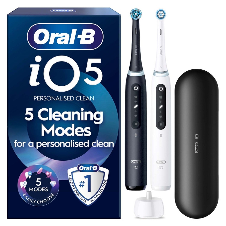 Oral B Eltandborste iO5 Matt Black/QuiteWhite Duo, TC i gruppen SKØNHED & HELSE / Oral pleje / Elektriske tandbørster hos TP E-commerce Nordic AB (D35631)