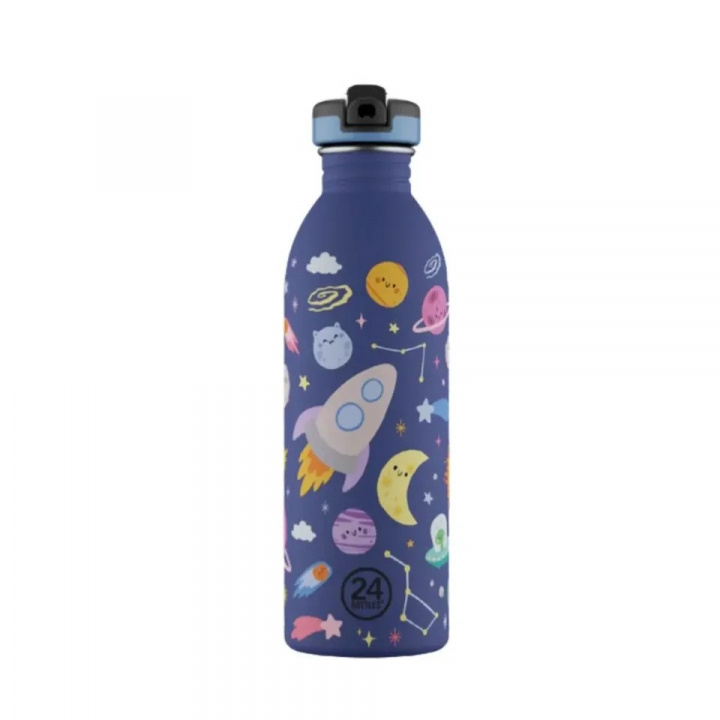 24Bottles Urban Bottle – Space Friends – Blå – 500 ml i gruppen SPORT, FRITID & HOBBY / Friluftsliv / Termokander & vandflasker hos TP E-commerce Nordic AB (D37349)