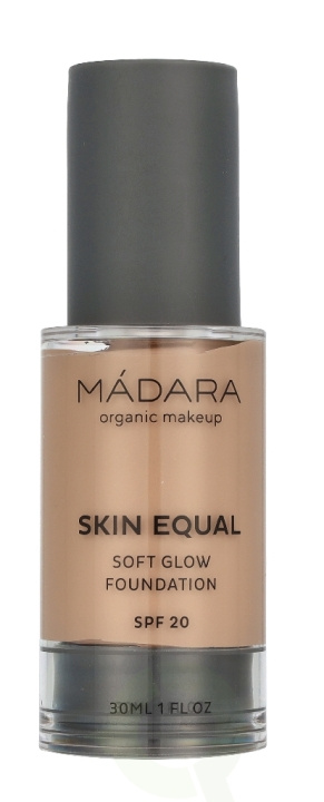 Madara Skin Equal Soft Glow Foundation SPF15 30 ml #30 Rose Ivory i gruppen SKØNHED & HELSE / Makeup / Makeup ansigt / Foundation hos TP E-commerce Nordic AB (D37632)