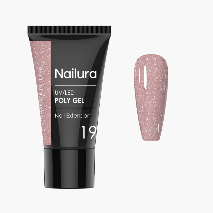 Nailura Poly Gel 19 – Magenta Glitter – 30 ml i gruppen SKØNHED & HELSE / Manicure / pedicure / Neglelak hos TP E-commerce Nordic AB (D41327)