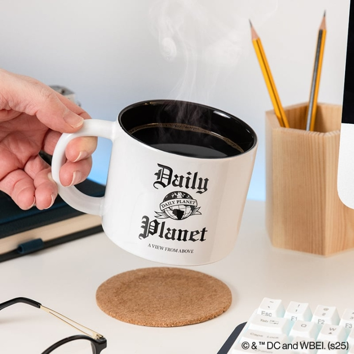 Paladone Daily Planet-krus i gruppen SPORT, FRITID & HOBBY / Sjove gadgets / Krus hos TP E-commerce Nordic AB (D41404)