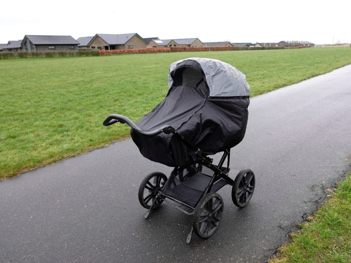 BabyDan Super Safe regnslag – Sort – 100 cm i gruppen LEGETØJ, BØRN & BABY / Barnevogne og tilbehør hos TP E-commerce Nordic AB (D42457)