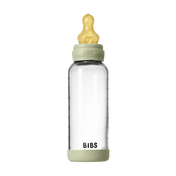 BIBS Glasflaske til baby, rund, latex, medium gennemstrømning – salvie – 240 ml i gruppen LEGETØJ, BØRN & BABY / Mad & Drikke / Sutteflasker og tilbehør hos TP E-commerce Nordic AB (D42587)