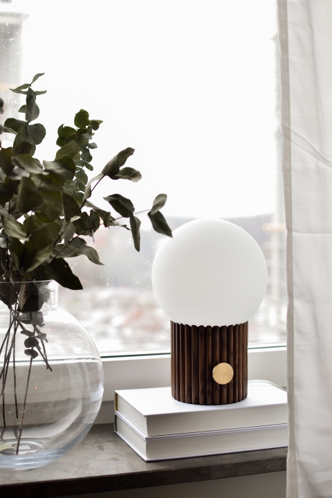 Globen Lighting Bordslampa Hubble 113506 brun 15 Globen Lighting i gruppen HJEMMEELEKTRONIK / Lys / Bordlamper hos TP E-commerce Nordic AB (D44302)