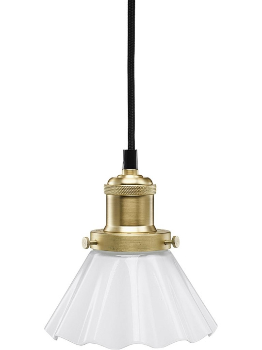 PR Home Fönsterlampa August 3121510 Opal 15cm PR Home i gruppen HJEMMEELEKTRONIK / Lys / Loftslamper hos TP E-commerce Nordic AB (D44719)