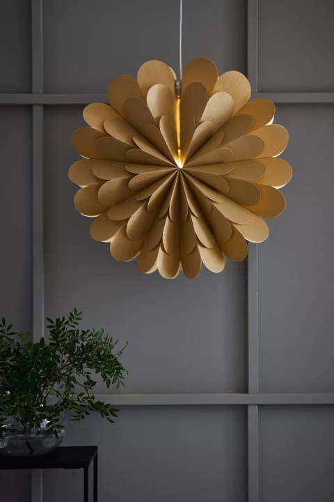 Markslöjd Julstjärna MARAVILLA 60 cm guld Markslöjd i gruppen HJEMMEELEKTRONIK / Lys / Loftslamper hos TP E-commerce Nordic AB (D45953)