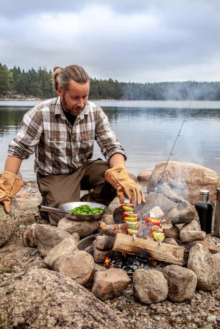 Orrefors Hunting, hopvikbar stekpanna, rostfritt stål