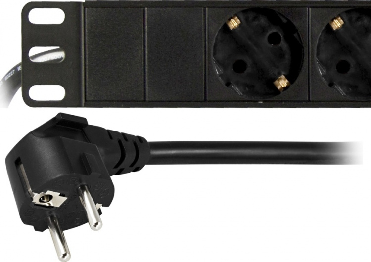 DELTACO Strømskinne med <b>8xCEE 7/4 udtag</b> 1xCEE 7/7 tilslutning,