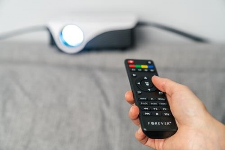 Forever MLP-110, LED-Projektor med Android Smart TV & WiFi