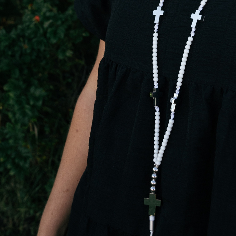 GEAR BY RBS Hovedtelefon In-Ear Halssmykke HV-B Hvid Mic