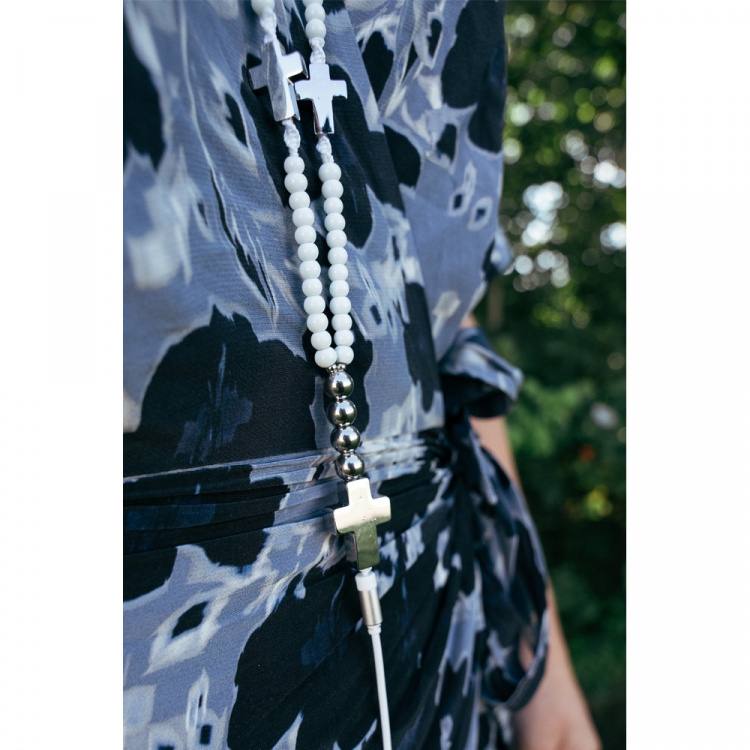 GEAR BY RBS Hovedtelefon In-Ear Halssmykke HV-B Hvid Mic