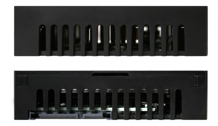 ICY DOCK EZConvert Lite Light Weight Open Air 2.5” to 3.5” SAS/SATA