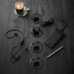 Kondator Powerdot - El, 2×USB-laddare, genomföringshål Kondator Powerdot - El, 2×USB-laddare, genomföringshål