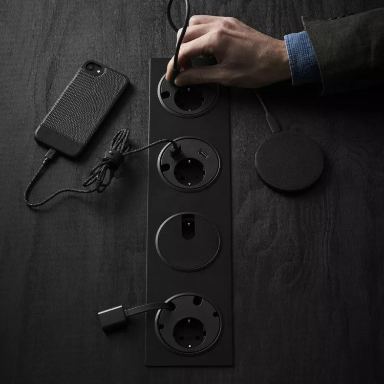 Powerdot Satelit PD12 - Satelit med et CEE 7/4 stik, 1xRJ45, 1xUSB Typ