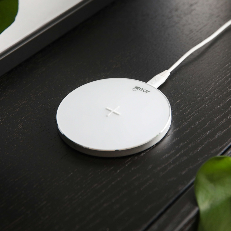 Gear Trådløs Qi-oplader 220V 5W 1A